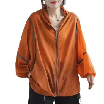 Солнцезащитная одежда с капюшоном 2023 Новая Летняя Тонкая Женская куртка Контрастных цветов Дышащая Свободная Повседневная Корейская Верхняя одежда Изображение