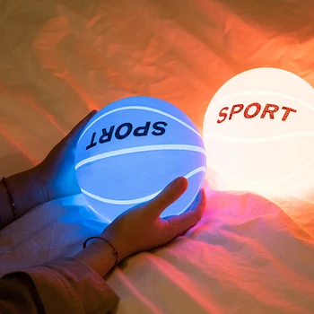 Креативный Баскетбольный Силиконовый ночник, USB Перезаряжаемый светодиодный светильник, украшение спальни, настольная лампа, домашний декор для маленьких детей Изображение