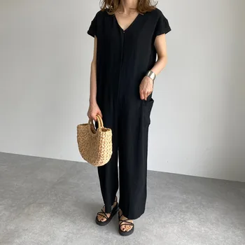 Японский стиль, Модная Простота, однотонный Летний женский комбинезон с V-образным вырезом, Свободный повседневный карман, Новинка лета 2021 Изображение